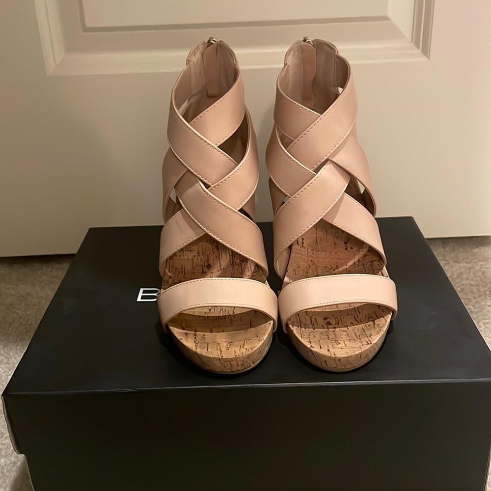 BCBG: wedge